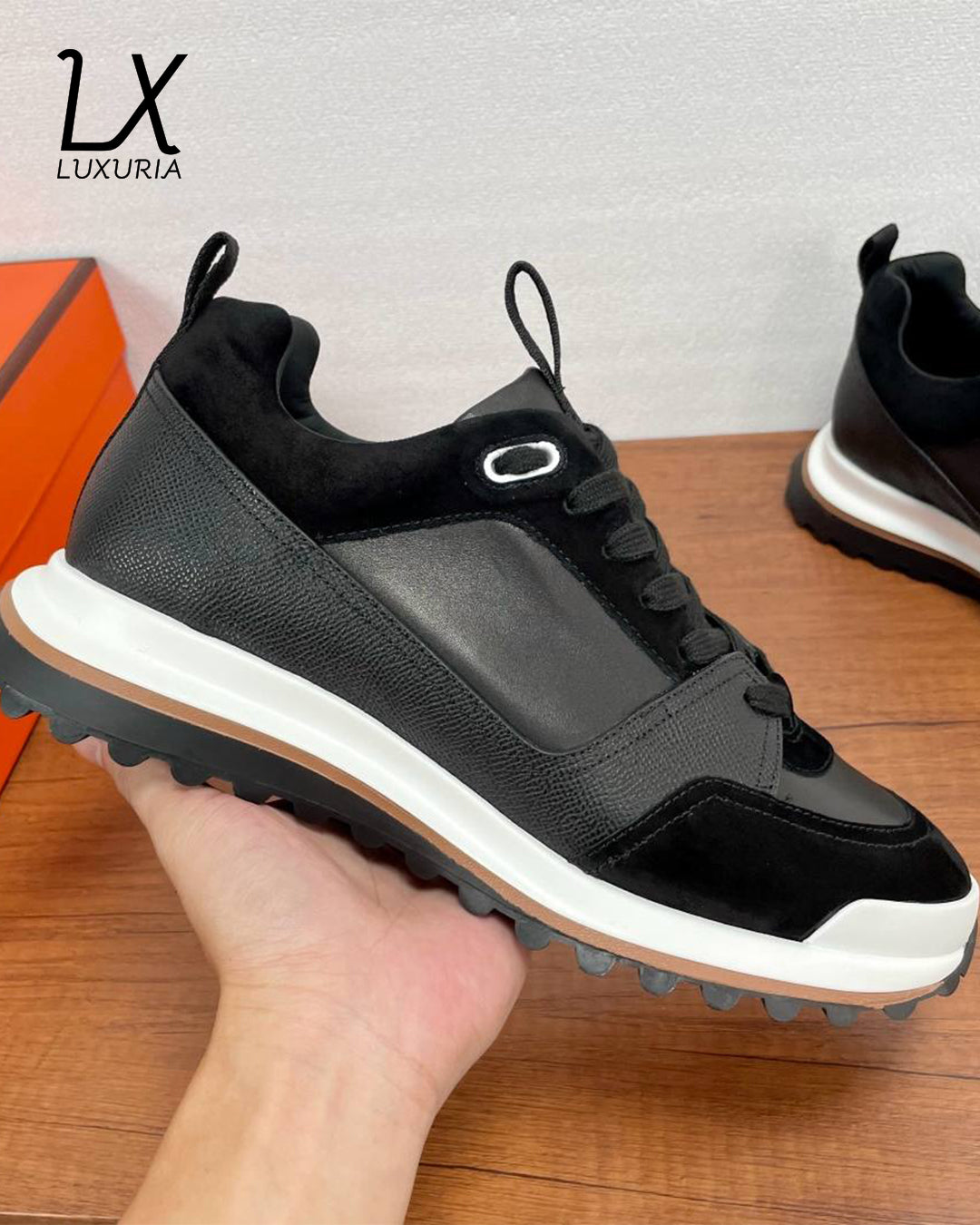 Hermès Sneakers