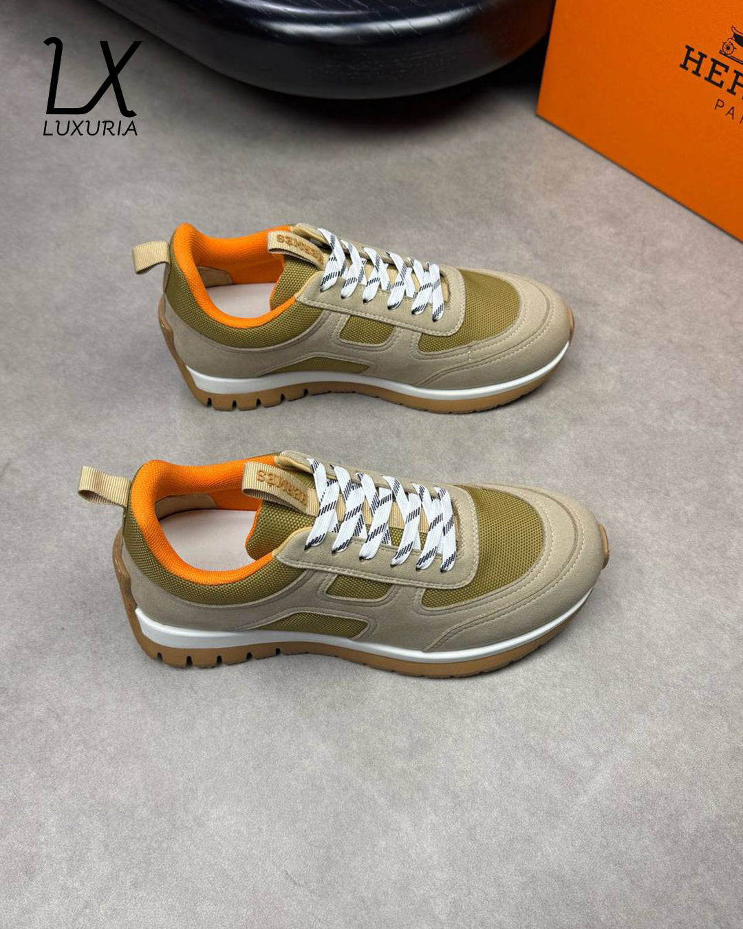 Hermès Sneakers