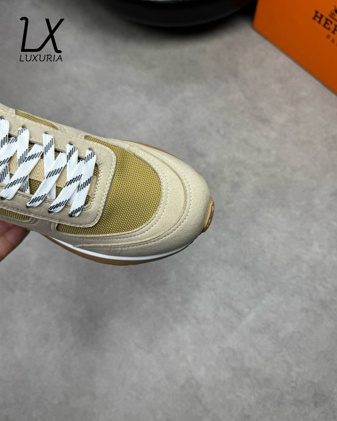 Hermès Sneakers