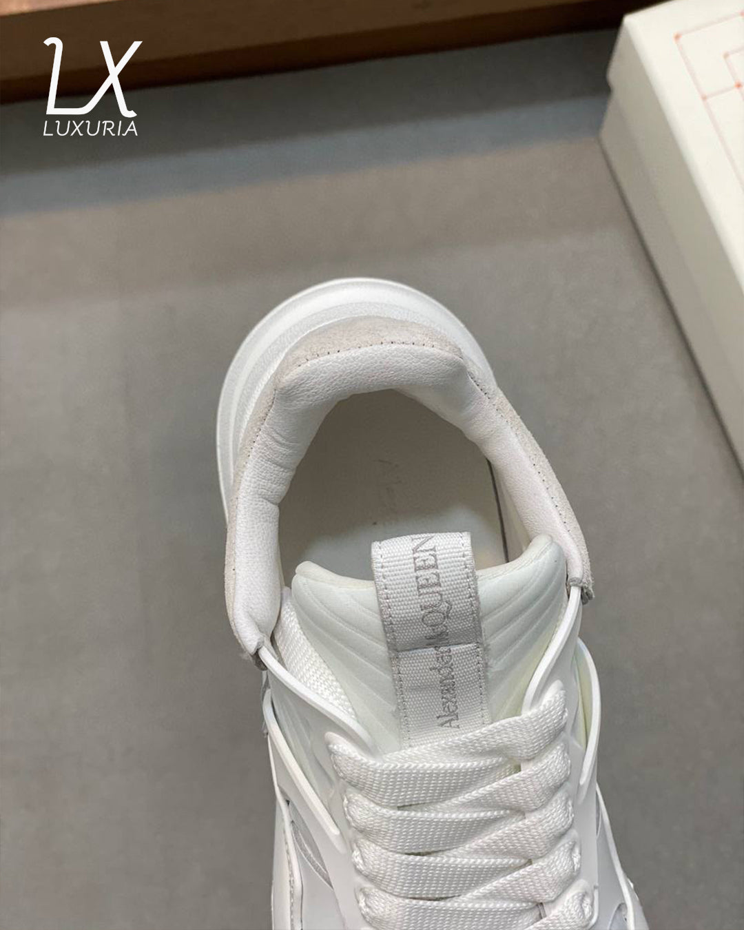 Alexander McQueen Sneaker
