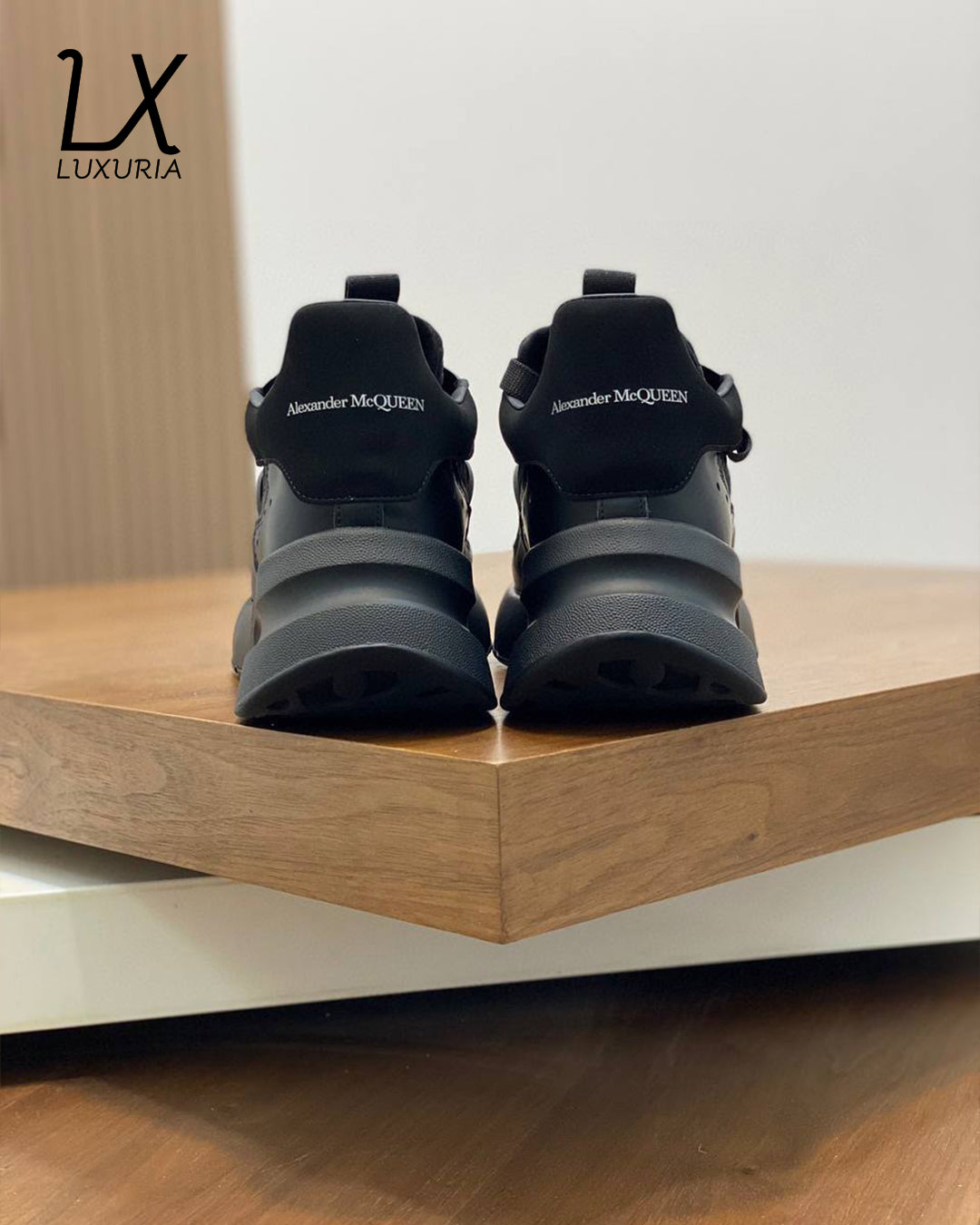 Alexander McQueen Sneaker