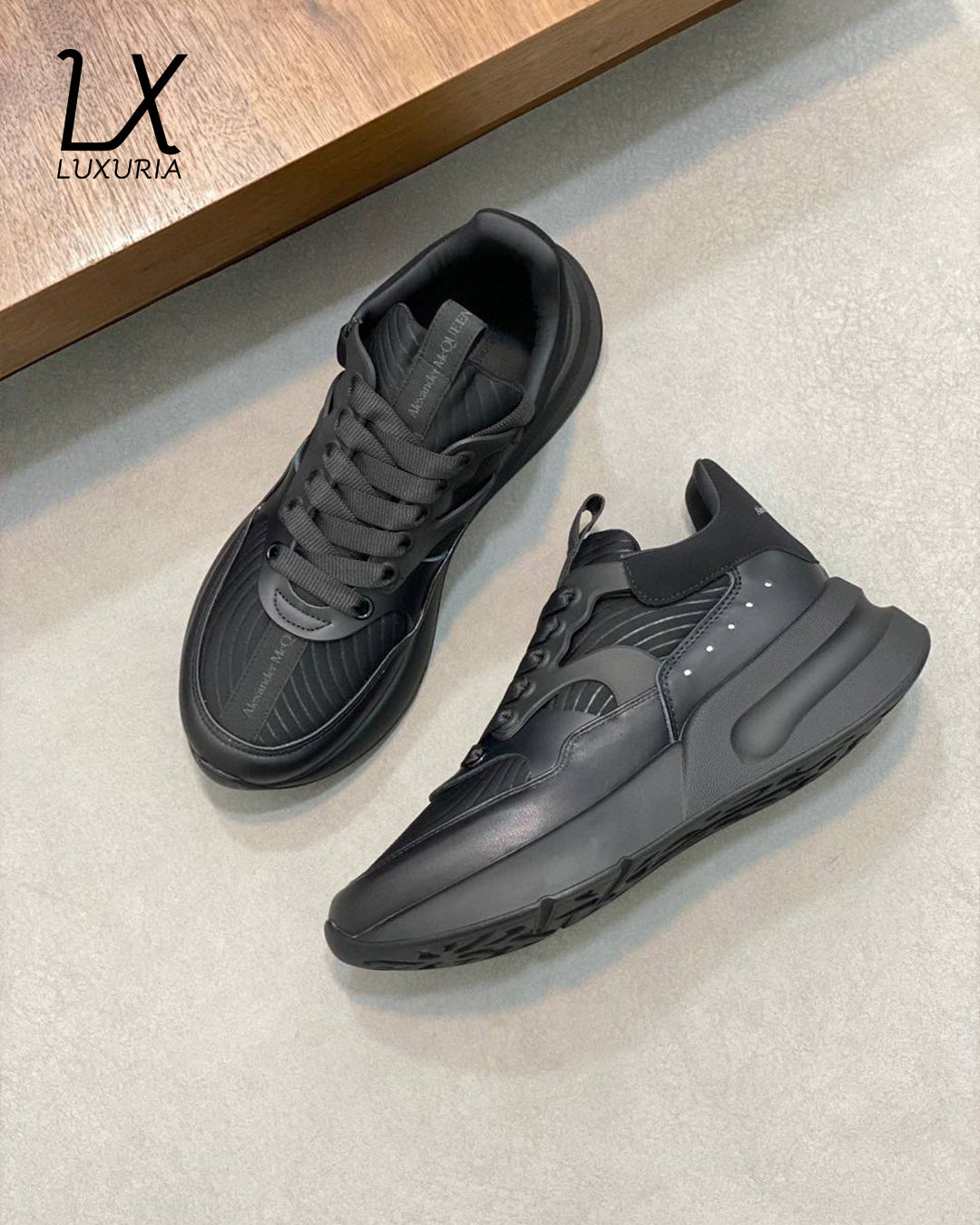 Alexander McQueen Sneaker