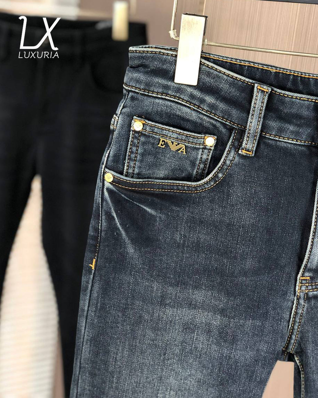 ARMANI JEANS