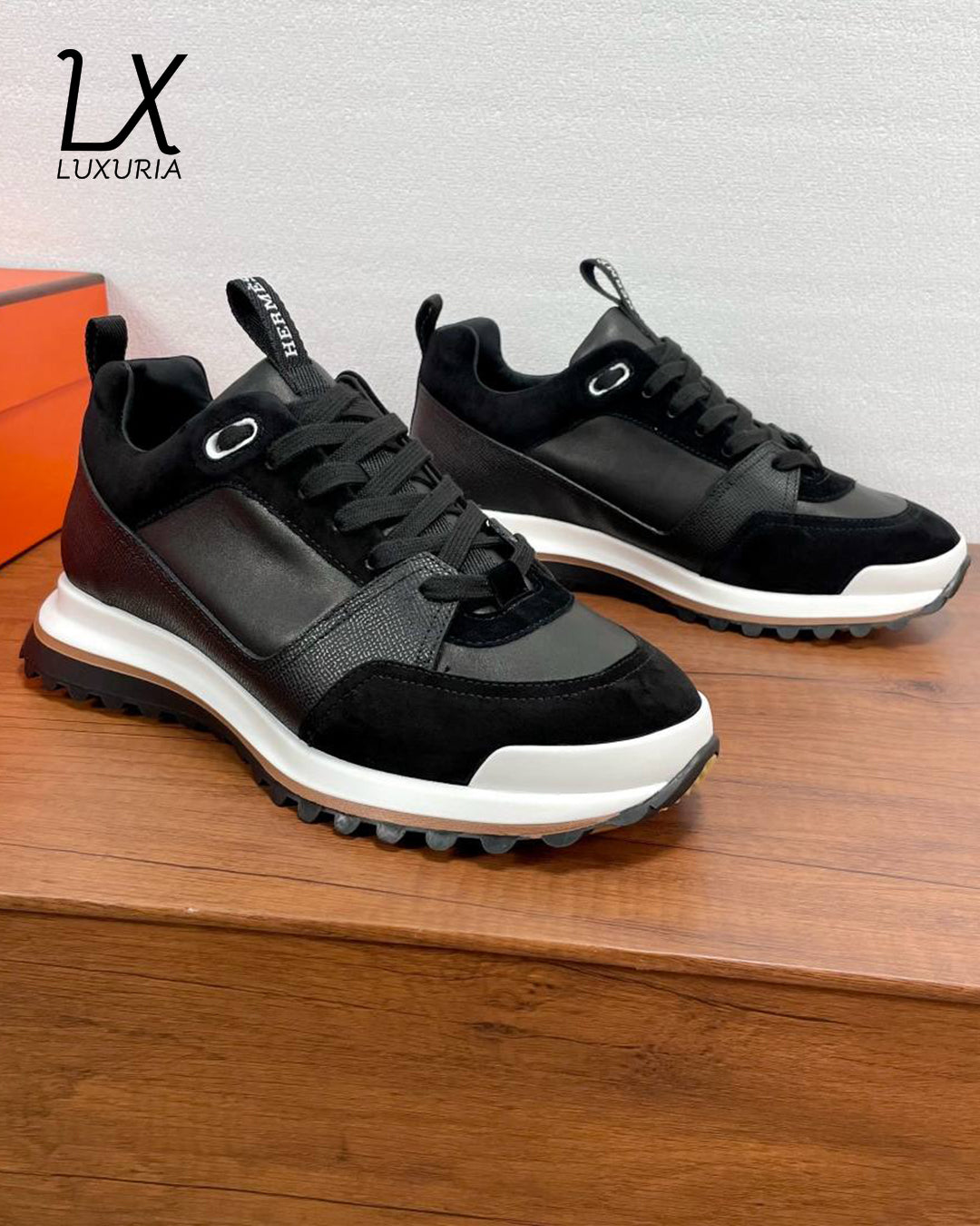 Hermès Sneakers