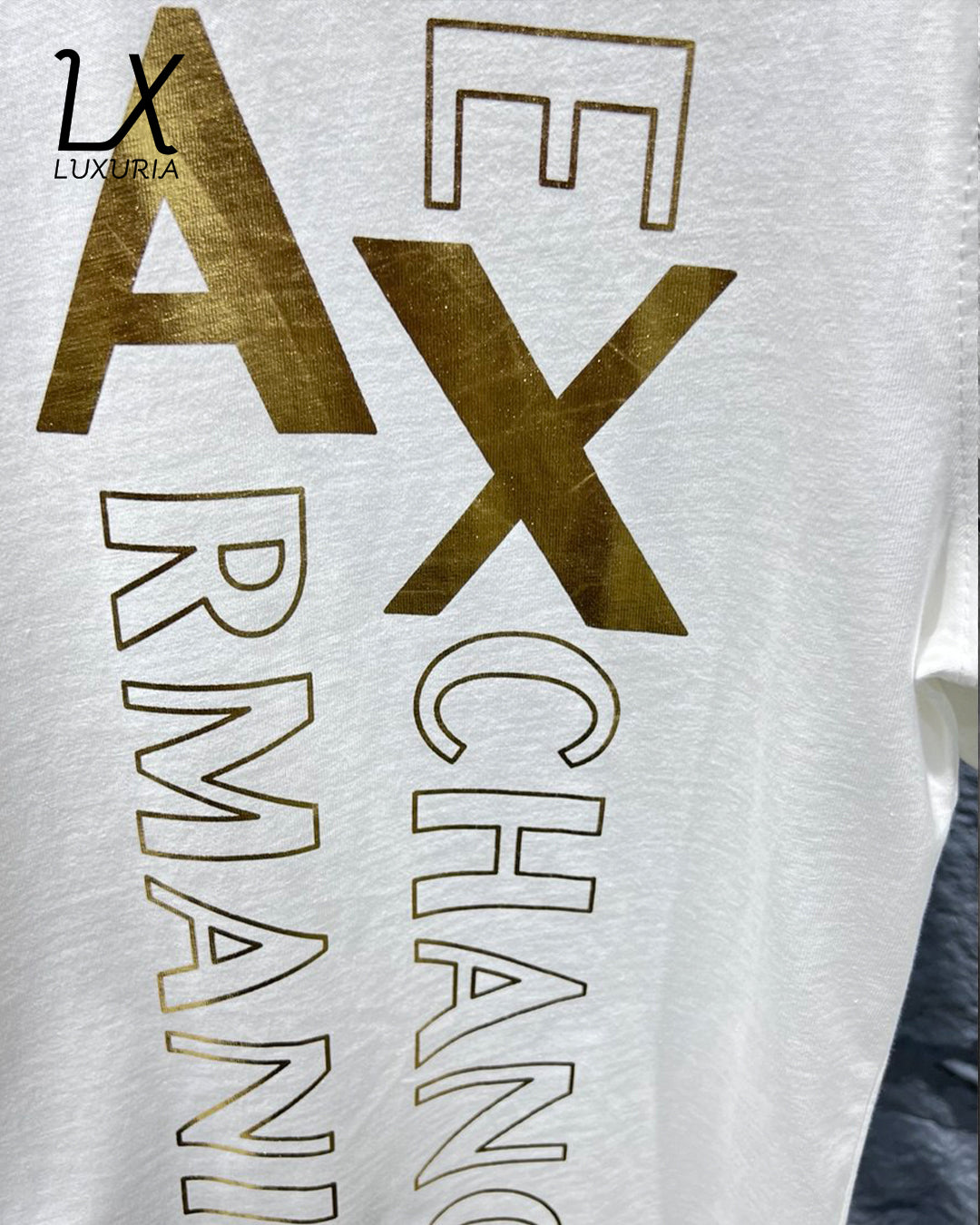 ARMANI T-SHIRT