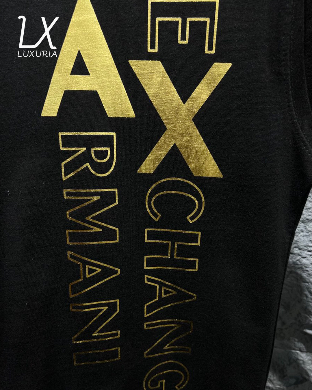ARMANI T-SHIRT