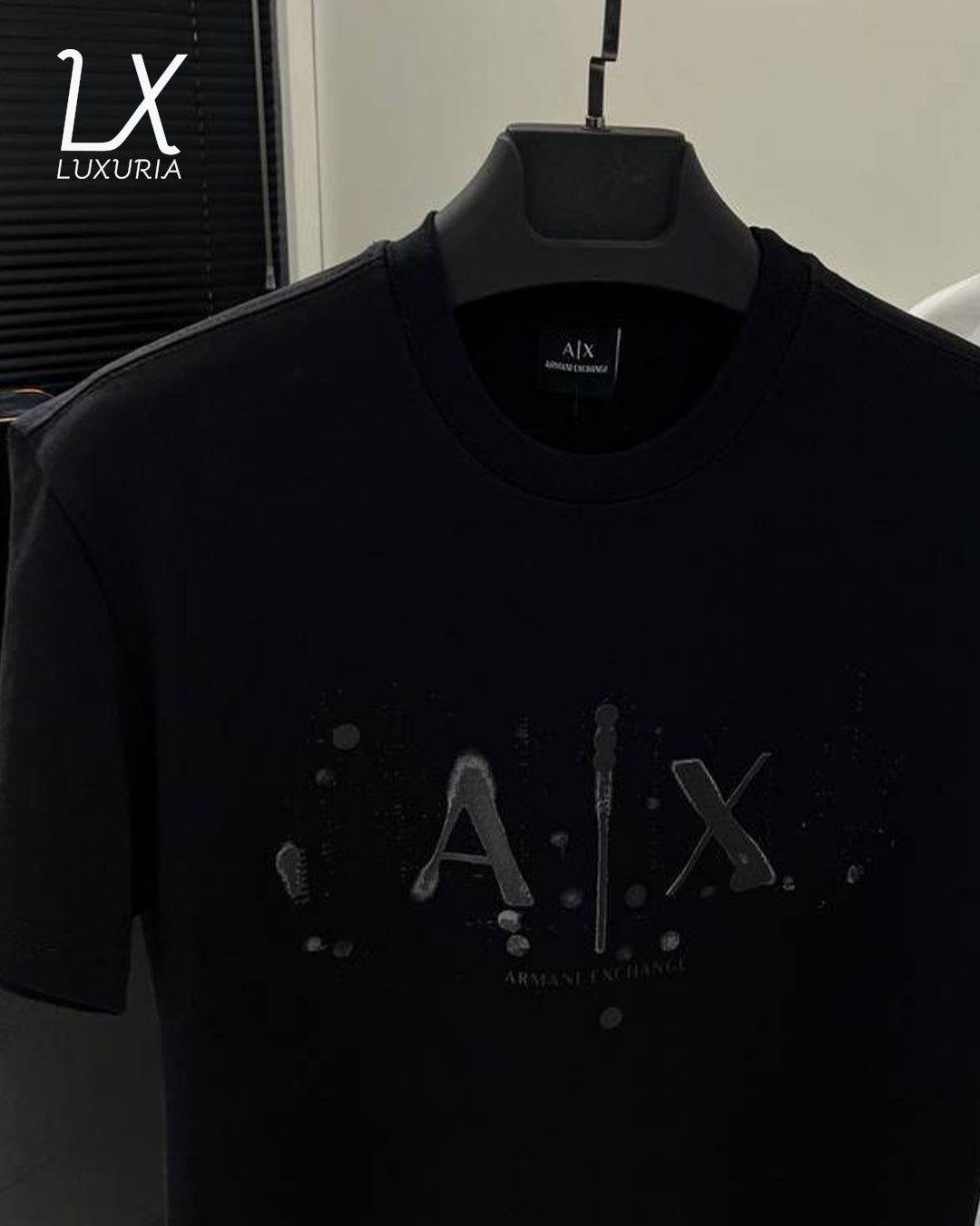 ARMANI T-SHIRT