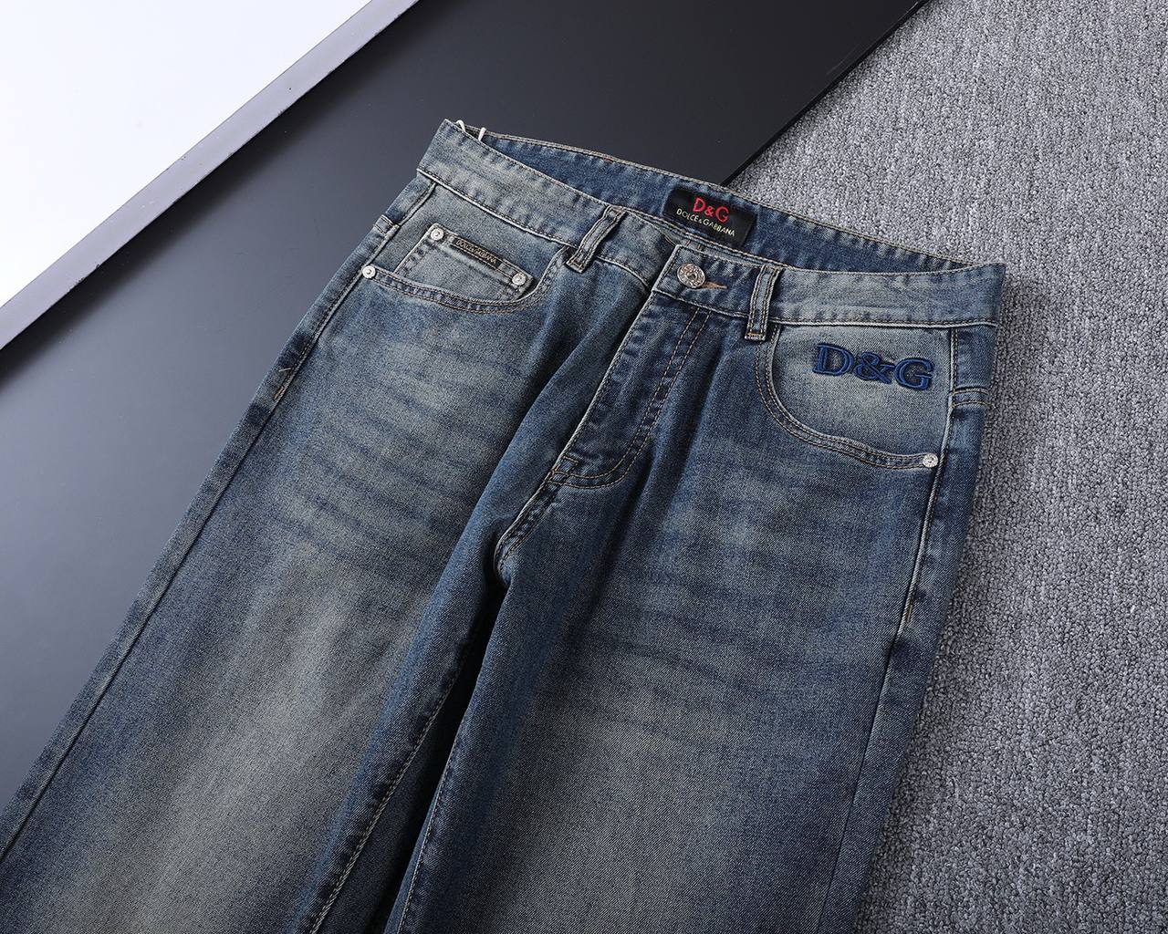 Dolce & Gabbana Denim Jeans – Timeless Luxury Style