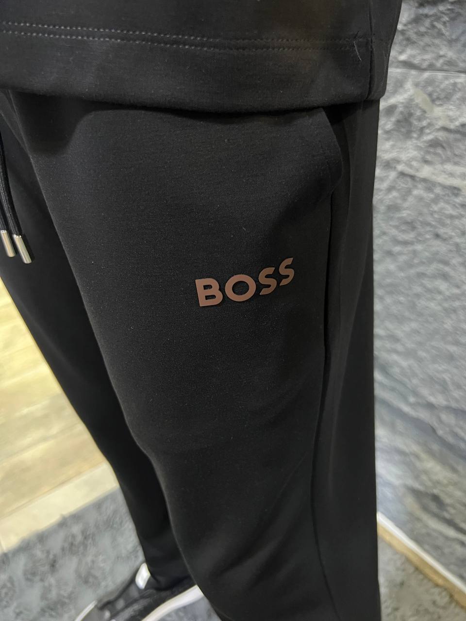 Boss - Premium Cotton Jersey T-Shirt and Trousers Set – Black with Signature Trim