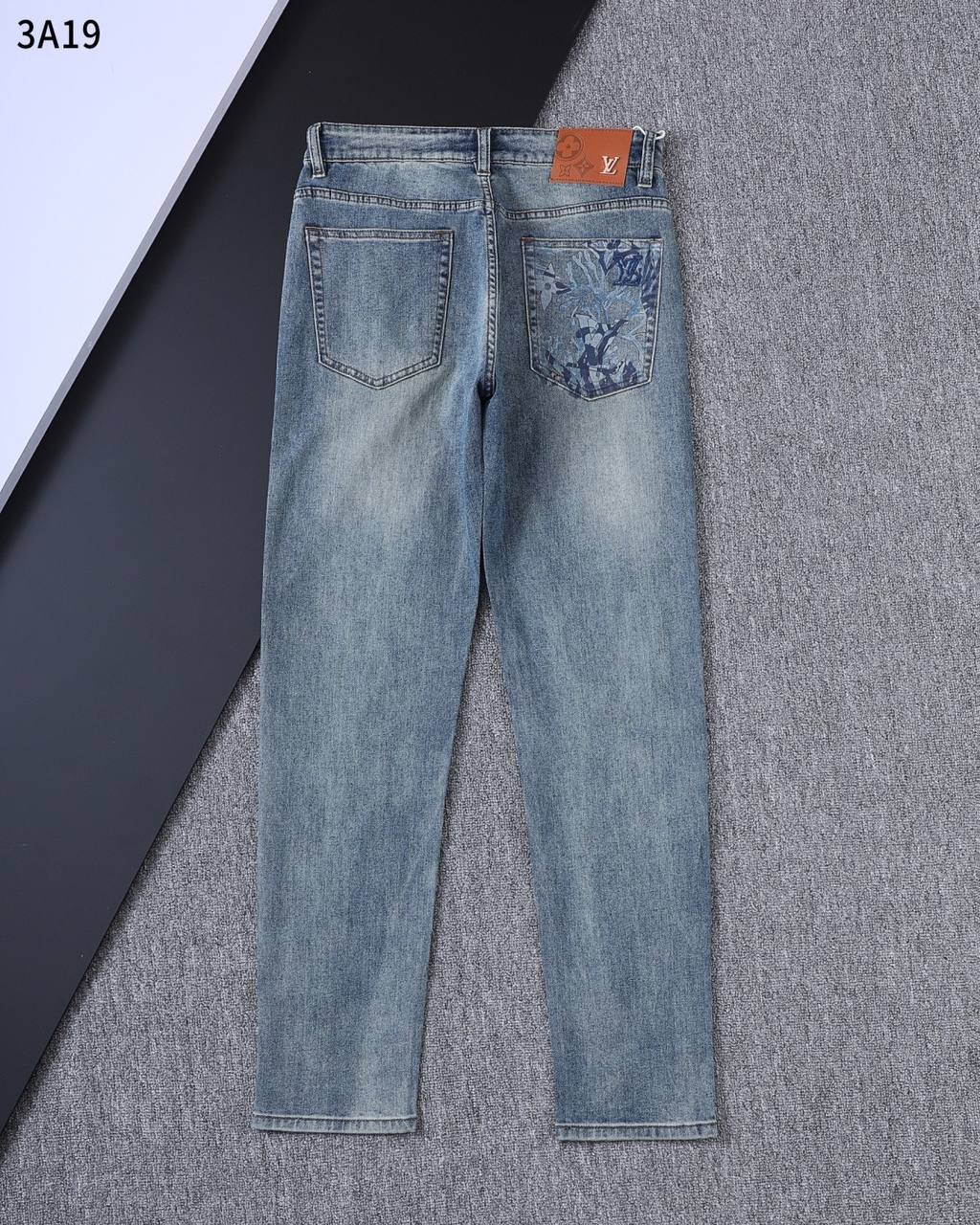Louis Vuitton Light Blue Washed Jeans