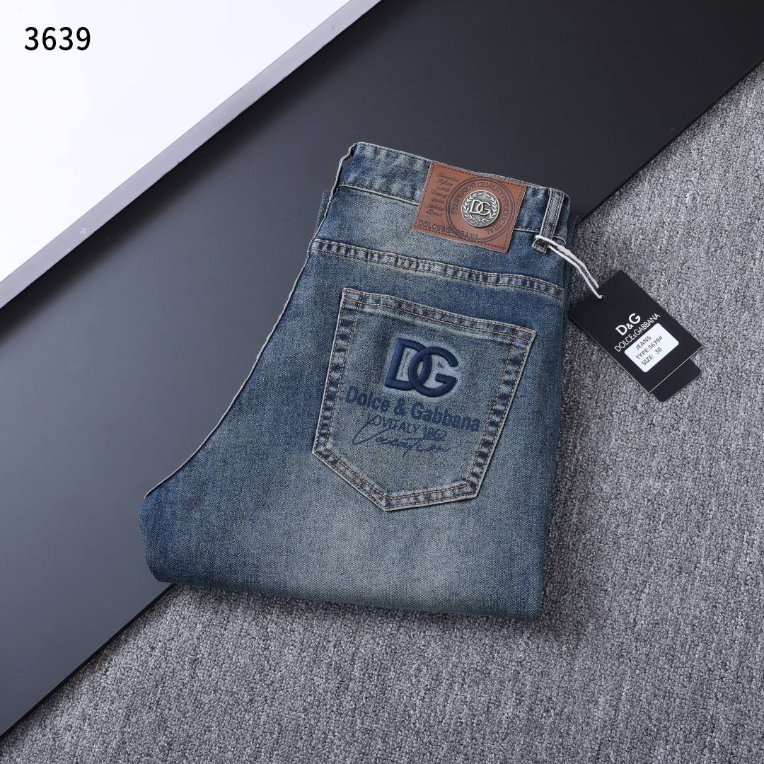 Dolce & Gabbana Denim Jeans – Timeless Luxury Style