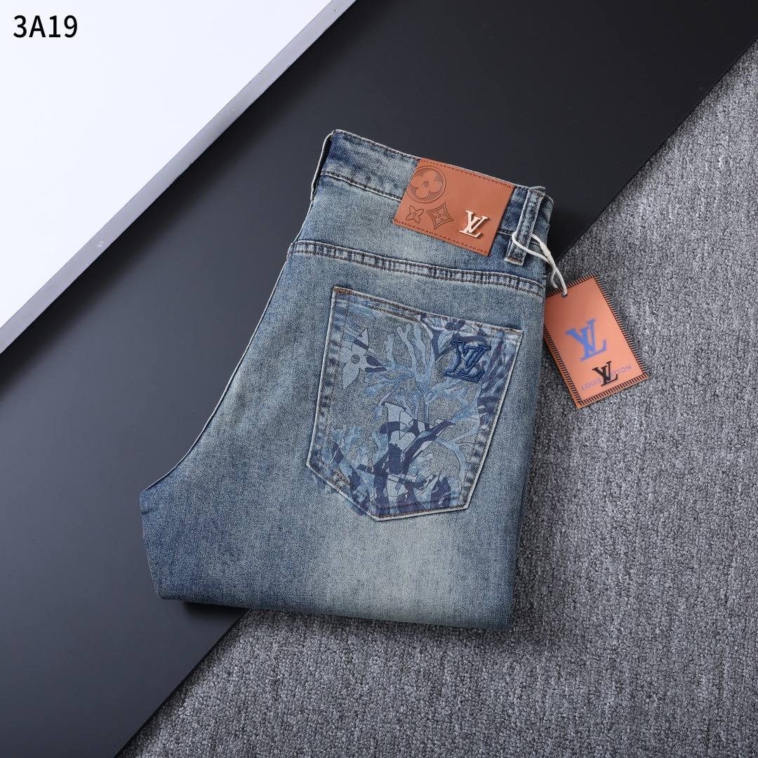 Louis Vuitton Light Blue Washed Jeans