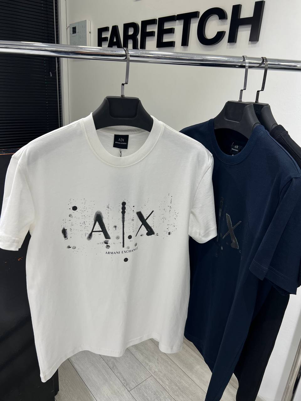 ARMANI T-SHIRT