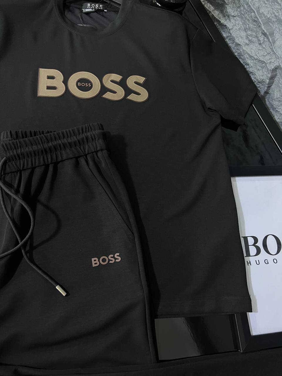 Boss - Premium Cotton Jersey T-Shirt and Trousers Set – Black with Signature Trim