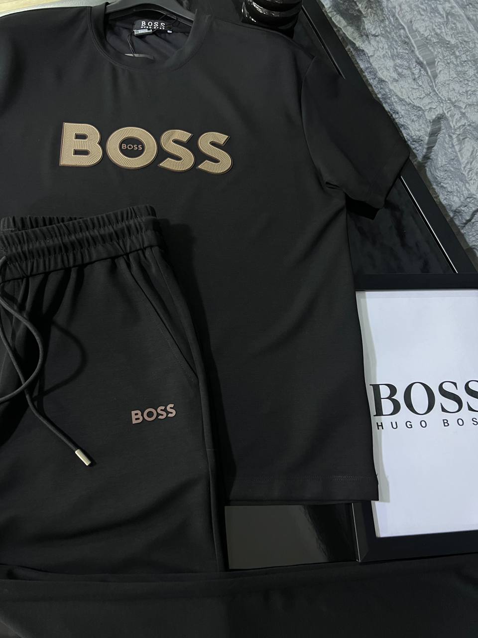 Boss - Premium Cotton Jersey T-Shirt and Trousers Set – Black with Signature Trim