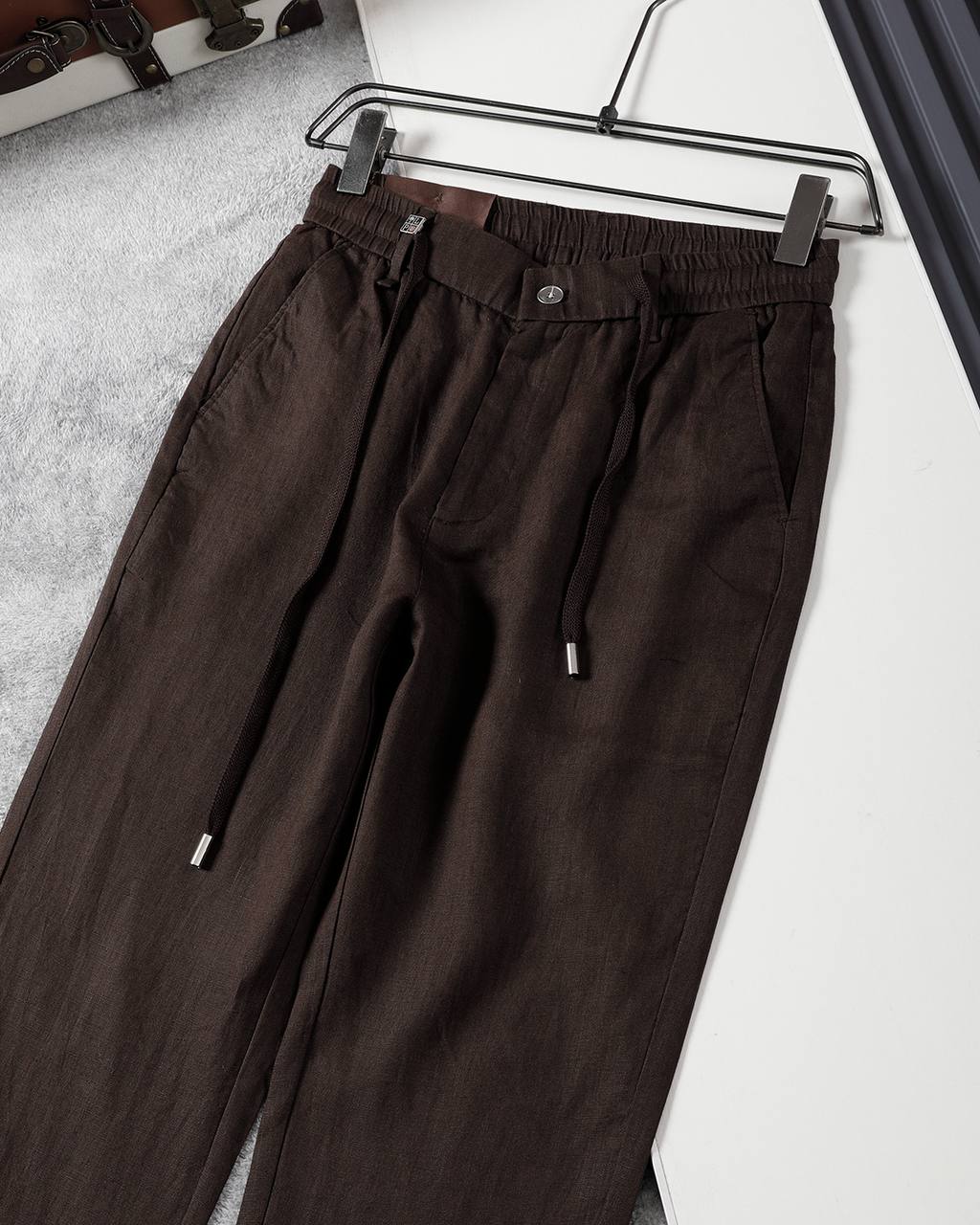 Loro Piana - Andre Linen Straight-Leg Trousers (Brown)