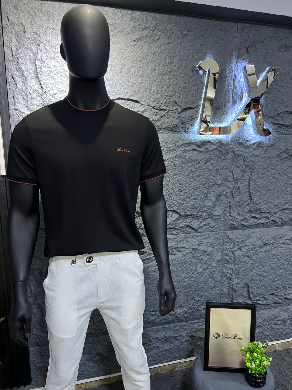 Loro Piana Black Premium T-Shirt | Minimal Luxury & Everyday Elegance