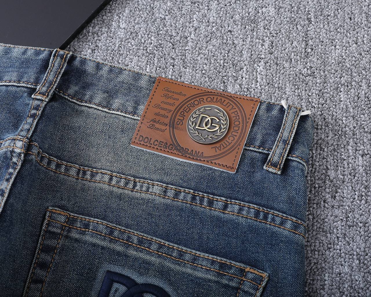 Dolce & Gabbana Denim Jeans – Timeless Luxury Style