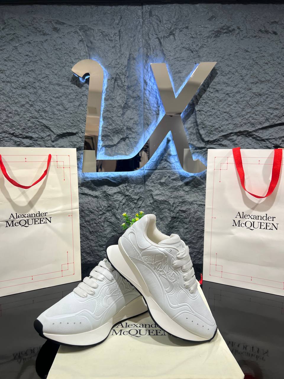 Alexander McQueen Sneaker
