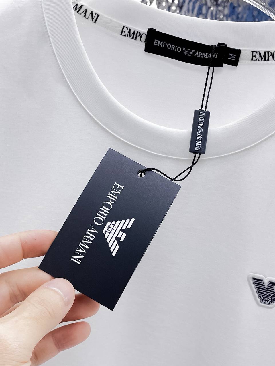 EMPORIO ARMANI T-SHIRT