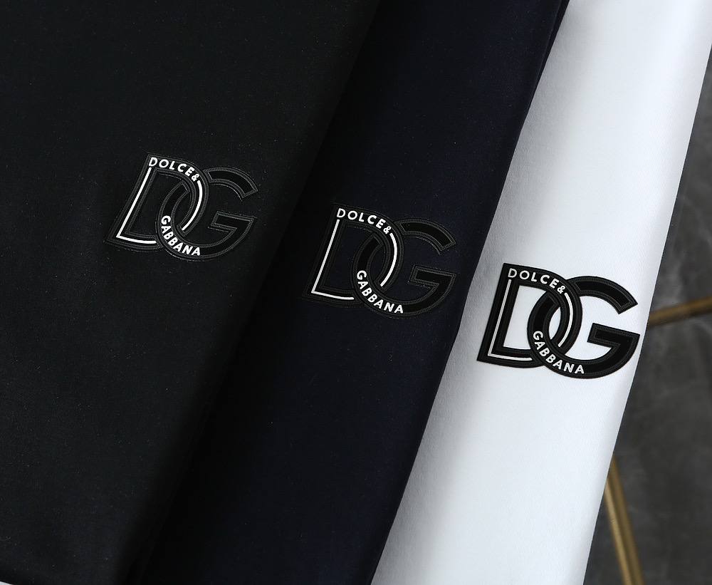 DOLCE & GABBANA T-SHIRT