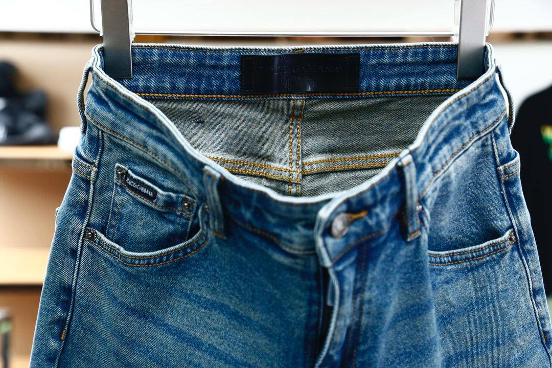 Dolce & Gabbana Denim Jeans – Signature Style