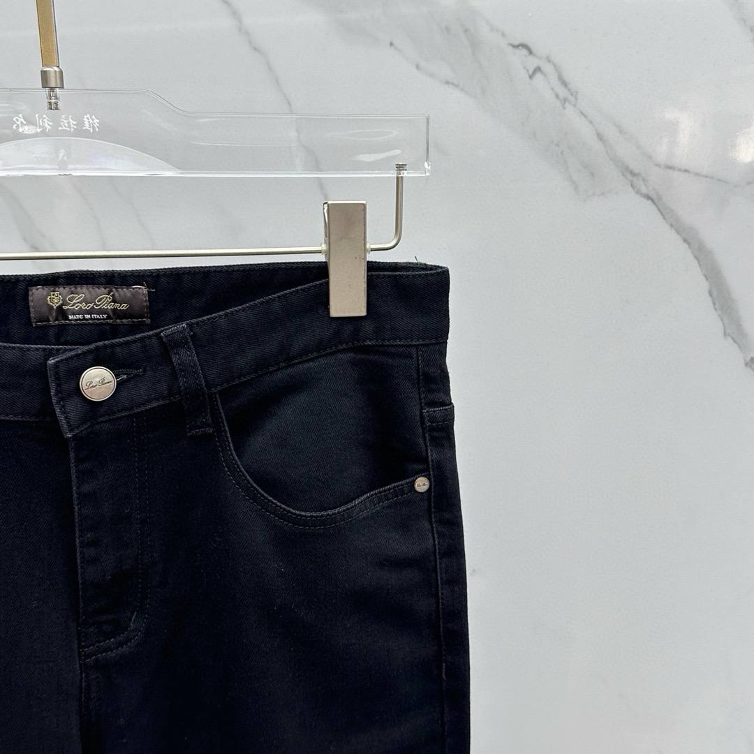 Loro Piana Classic Black Jeans – Premium Men's Slim Fit Denim
