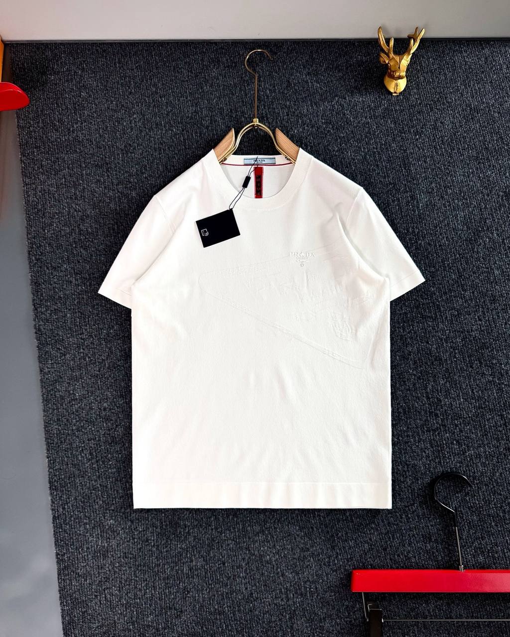 Prada Minimal Luxury Tee – Clean Sophistication