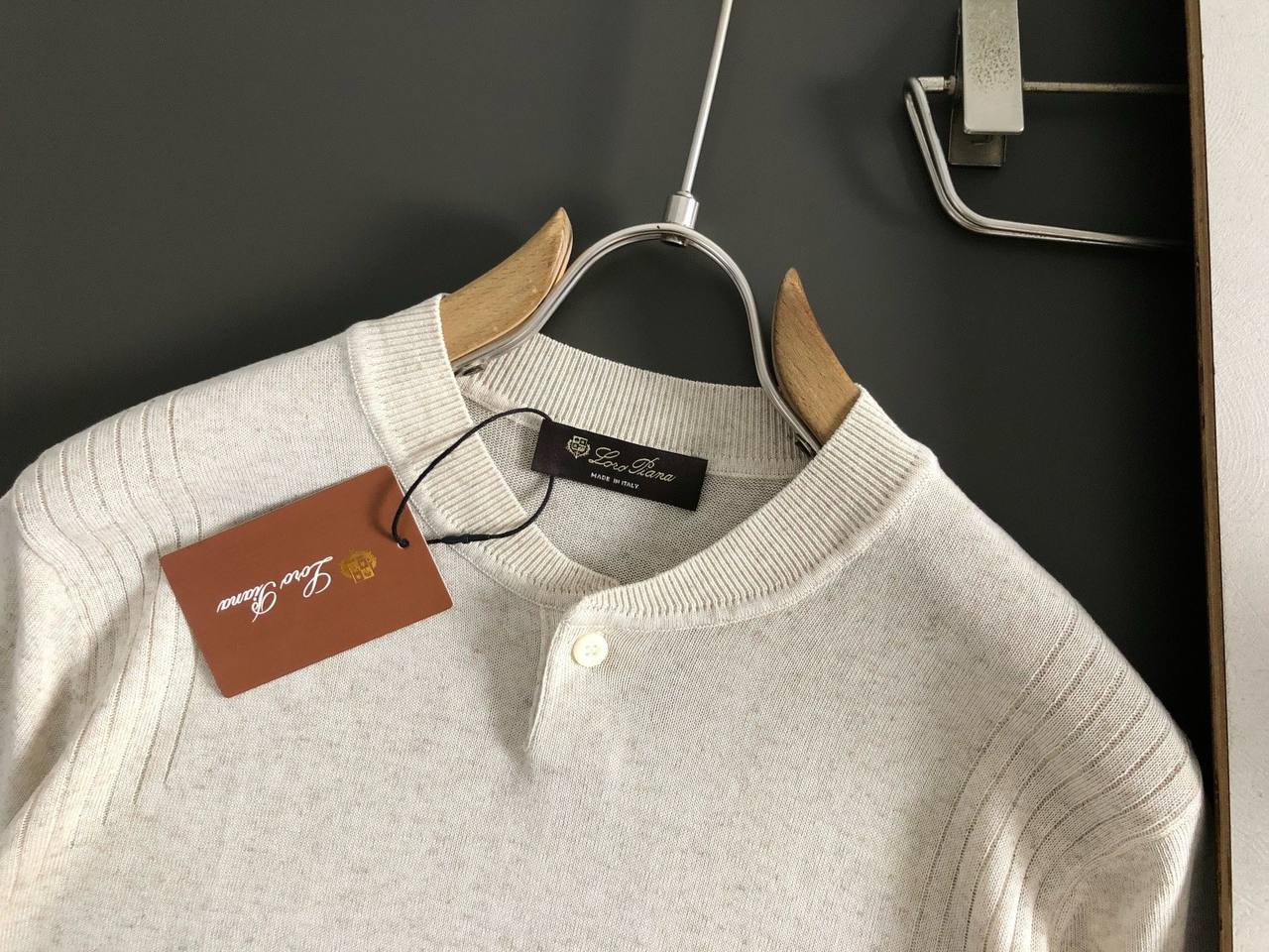 Loro Piana T-shirt beige Luxury