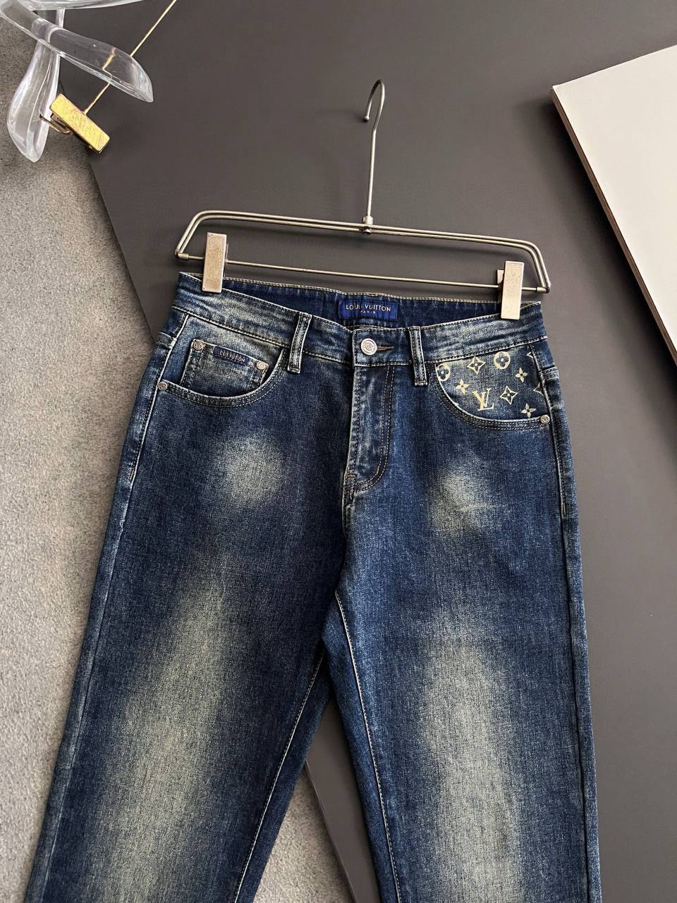 LOUIS VUITTON PANT
