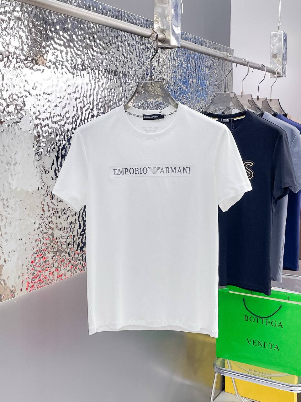 EMPORIO ARMANI T-SHIRT